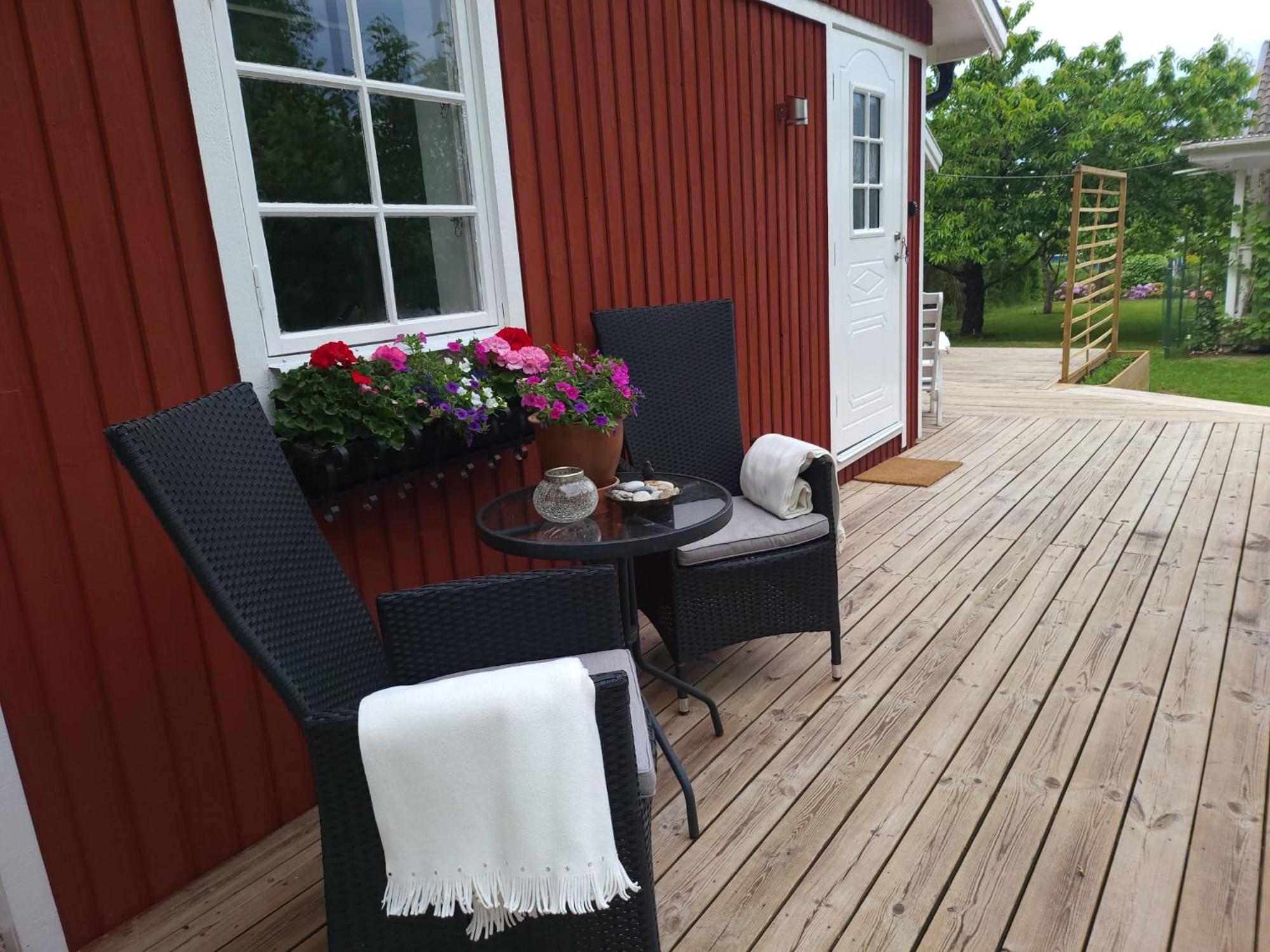 فيلا Lilla Huset Med Stor Traedgardstomt Naera Golf Och Hav تروسا المظهر الخارجي الصورة